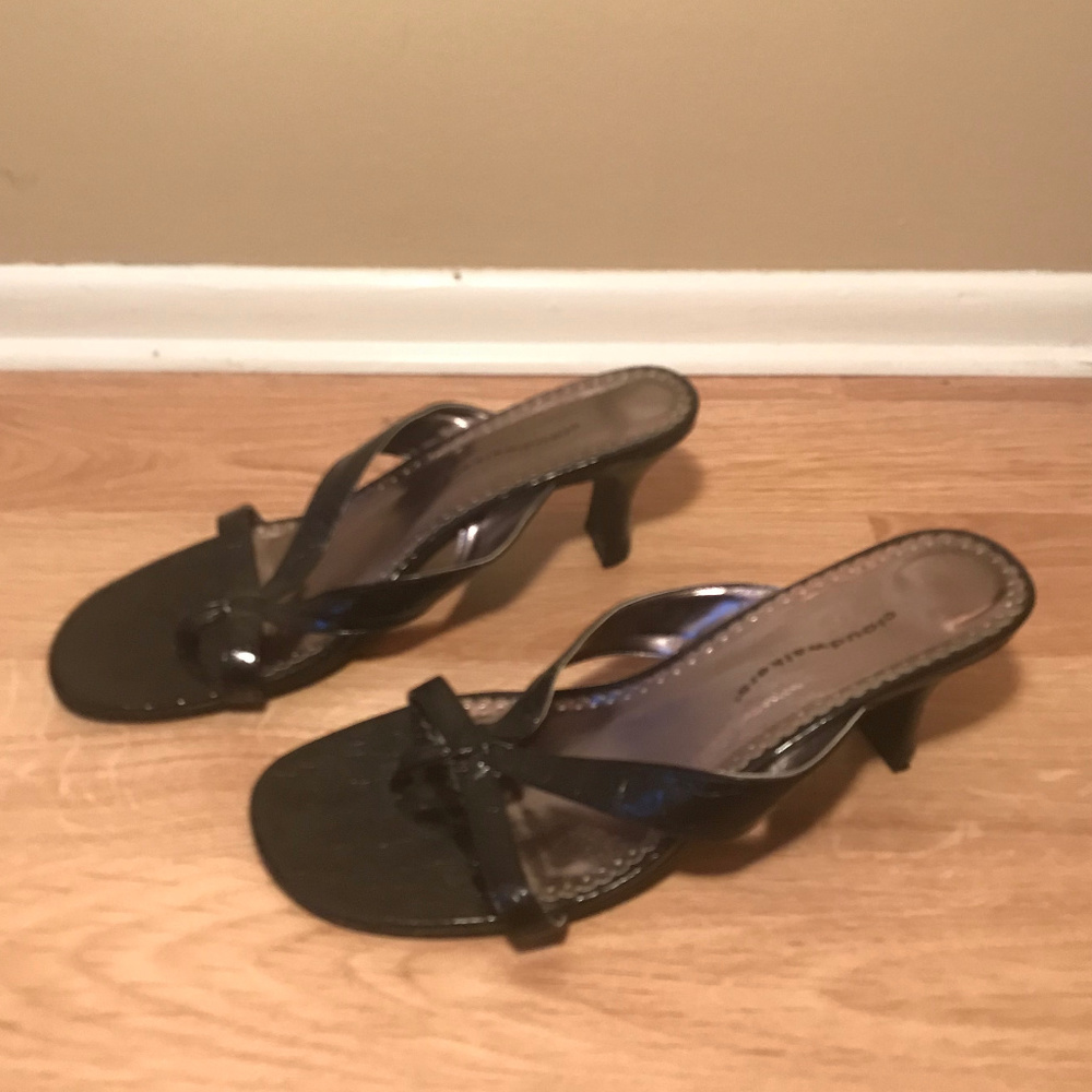 Fiona Croc-Embossed Slide